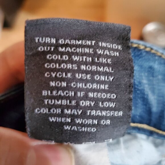 Torrid Jeans Womens Size 24 Blue Boyfriend Cropped Premium Denim - Picture 4 of 13